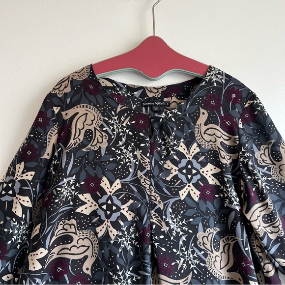 Gudrun Sjoden Tunic Top in Floral Bird Print - Picture 3 of 14